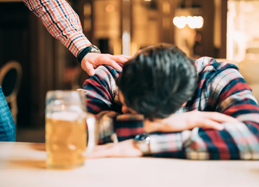 糖尿病并發(fā)癥預(yù)警：10個不良習(xí)慣你中招了嗎？